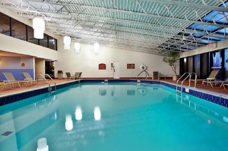 Ramada Inn Lafayette Conference Center Eksteriør billede