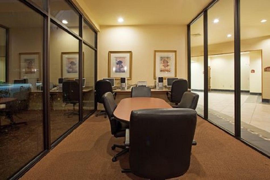 Ramada Inn Lafayette Conference Center Eksteriør billede