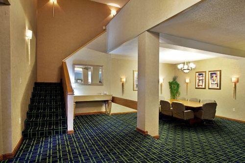 Ramada Inn Lafayette Conference Center Interiør billede
