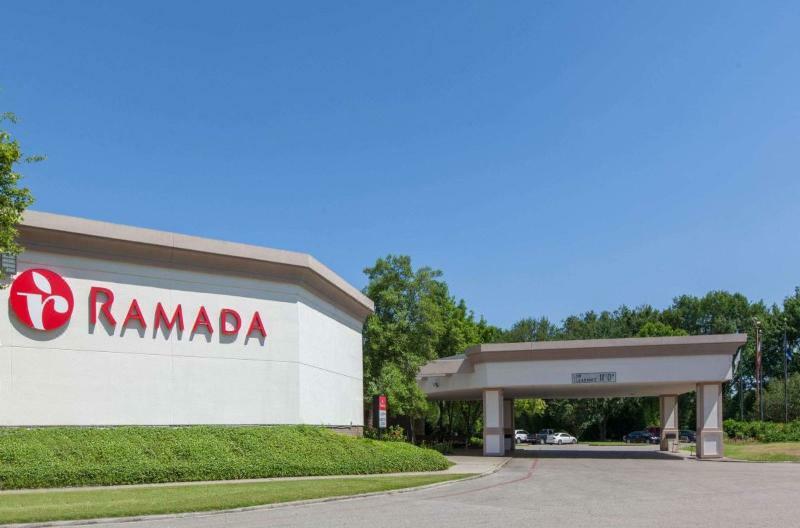Ramada Inn Lafayette Conference Center Eksteriør billede