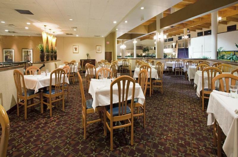 Ramada Inn Lafayette Conference Center Restaurant billede